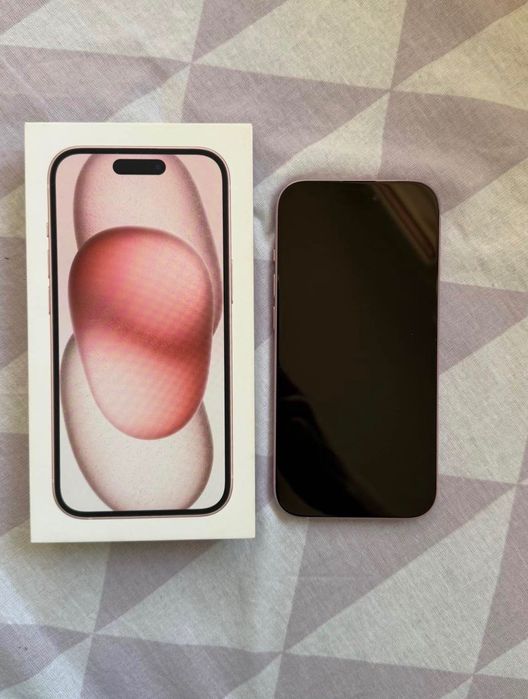 iPhone 15 128Gb pudrowy róż ideał stan