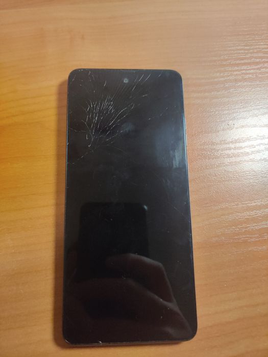 Продаєтся телефон моторола g24