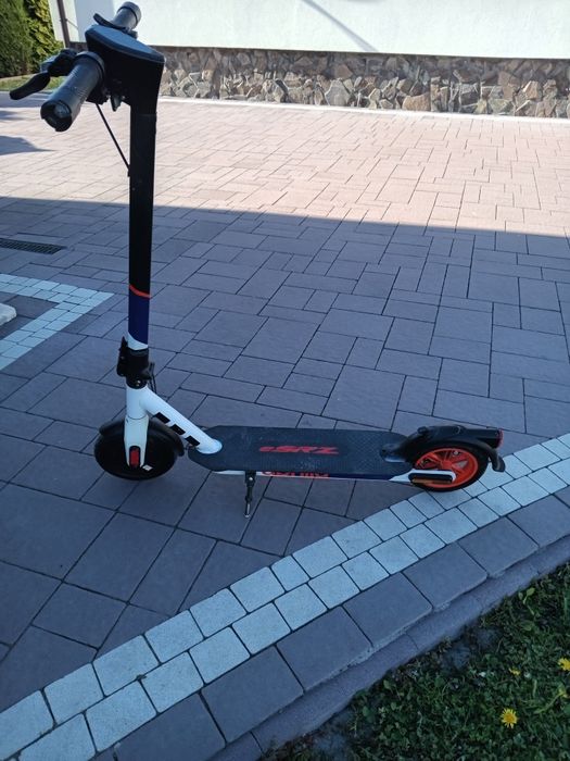 Продається електросамокат