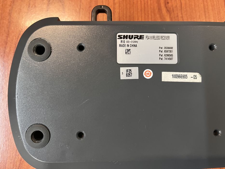 Shure PG4 wireless receiver