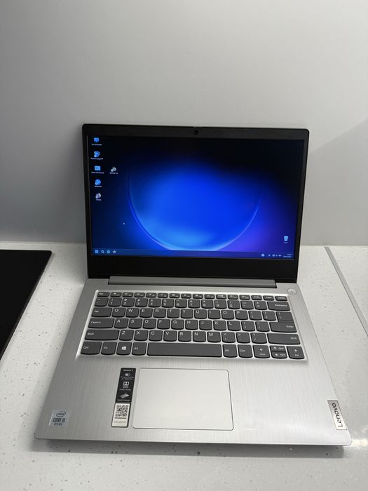 Lenovo IdeaPad 3