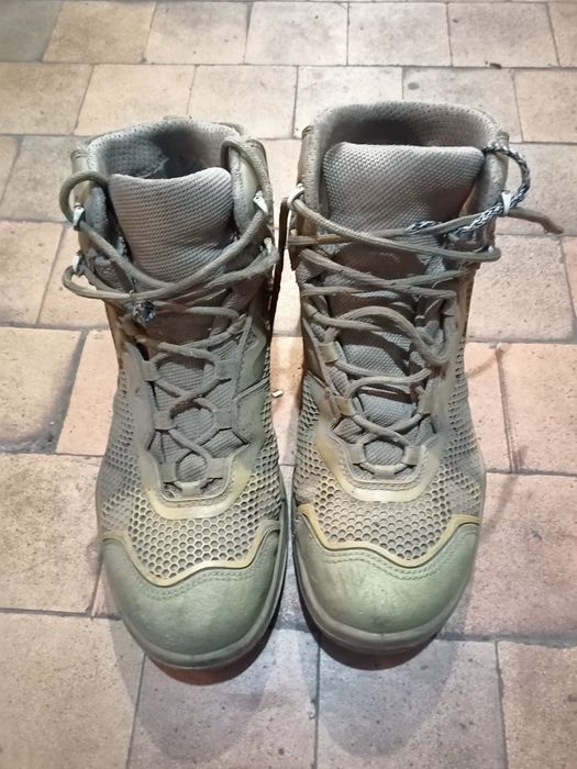 Берцы б/у в хорошем состоянии (без стелек)