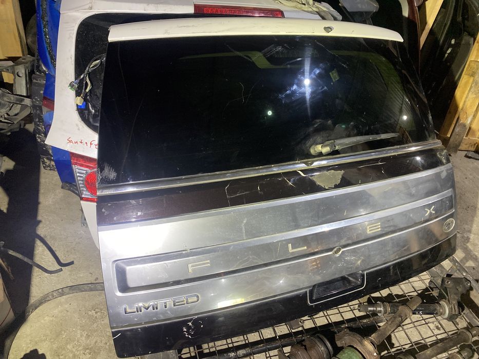 Двери Ford Flex 2009-19 гг