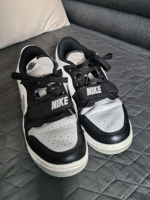 Buty Nike Jordan rozmiar 41