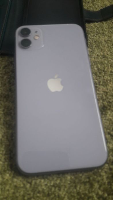 Iphone 11 64gb..