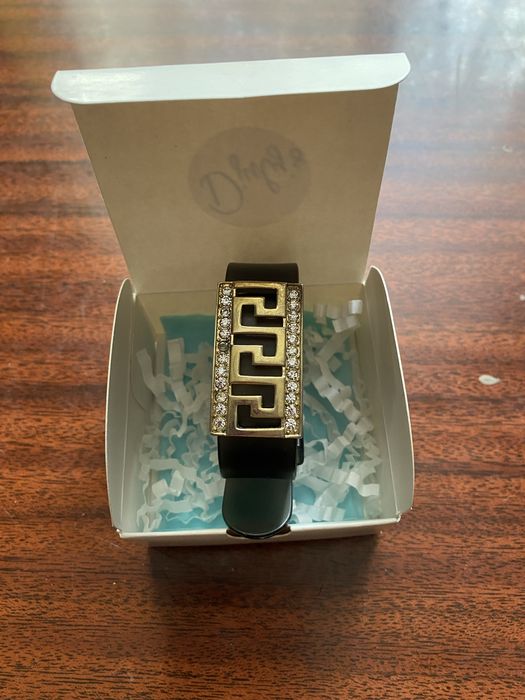 Браслет на руку