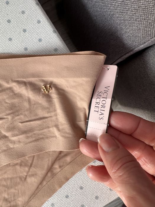 Трусики Victoria’s Secret р.s