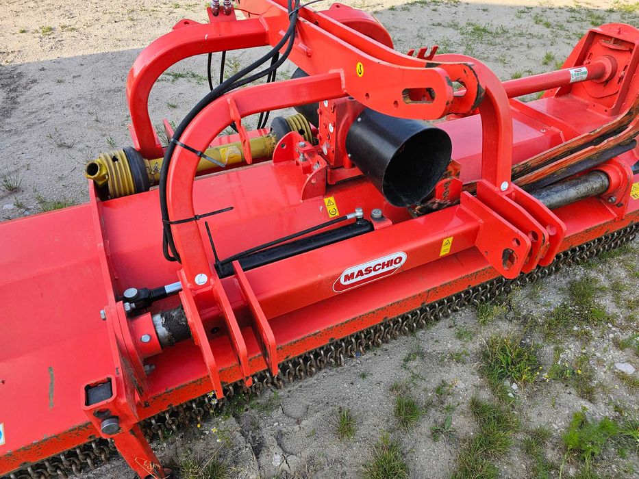 MULCZER młotkowy MASCHIO GASPARDO BUFALO z wałem i przesuwem bocznym