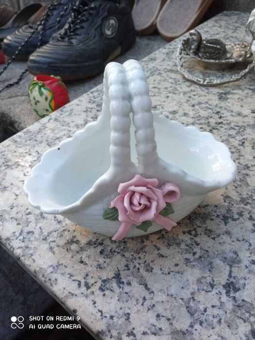 Loucas vários tipos azulejo , prato , bonecos