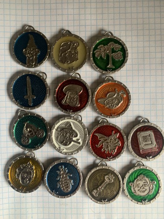 Медальон шрек продам