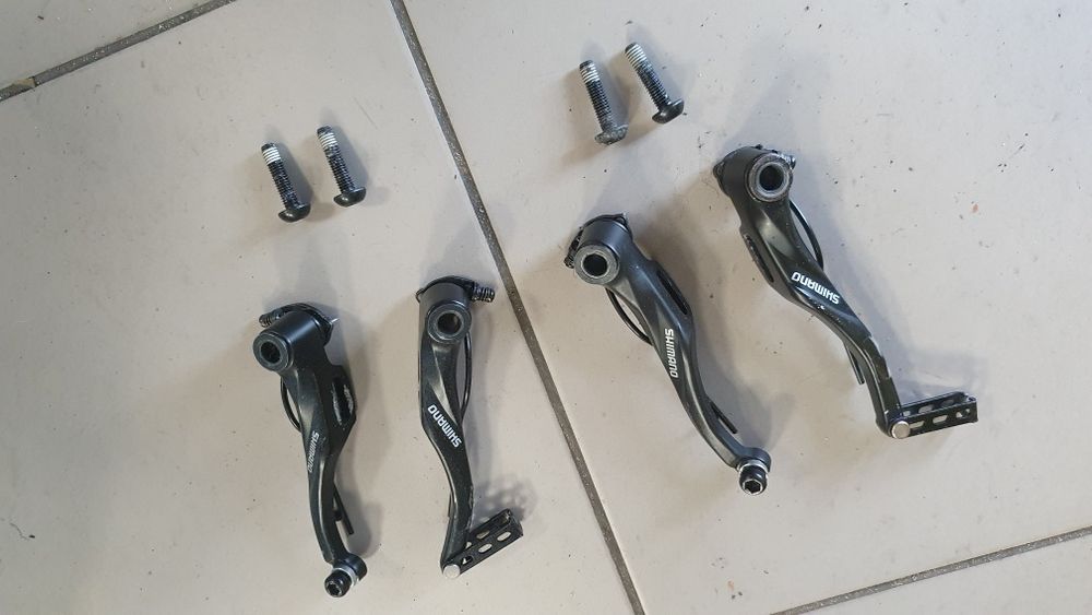Zaciski hamulca szczęki v brake Shimano BR T4000