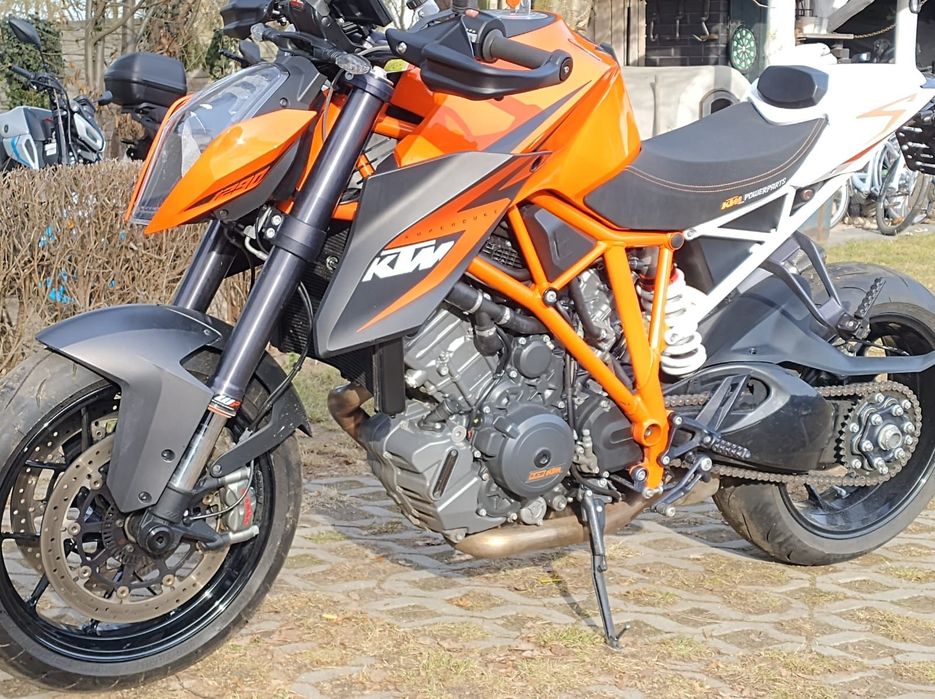 KTM