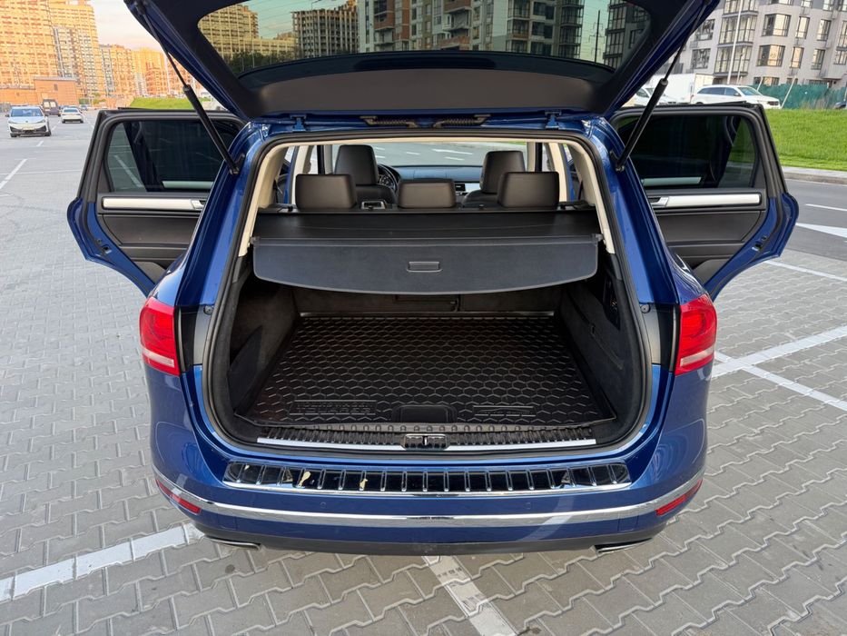 Volkswagen Touareg 3.0TDI 2015 ПНЕВМО БЕЗ ПІДКРАСІВ!