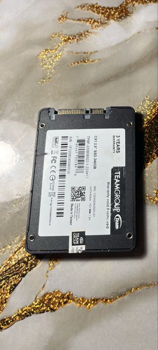 Продам SSD 240gb