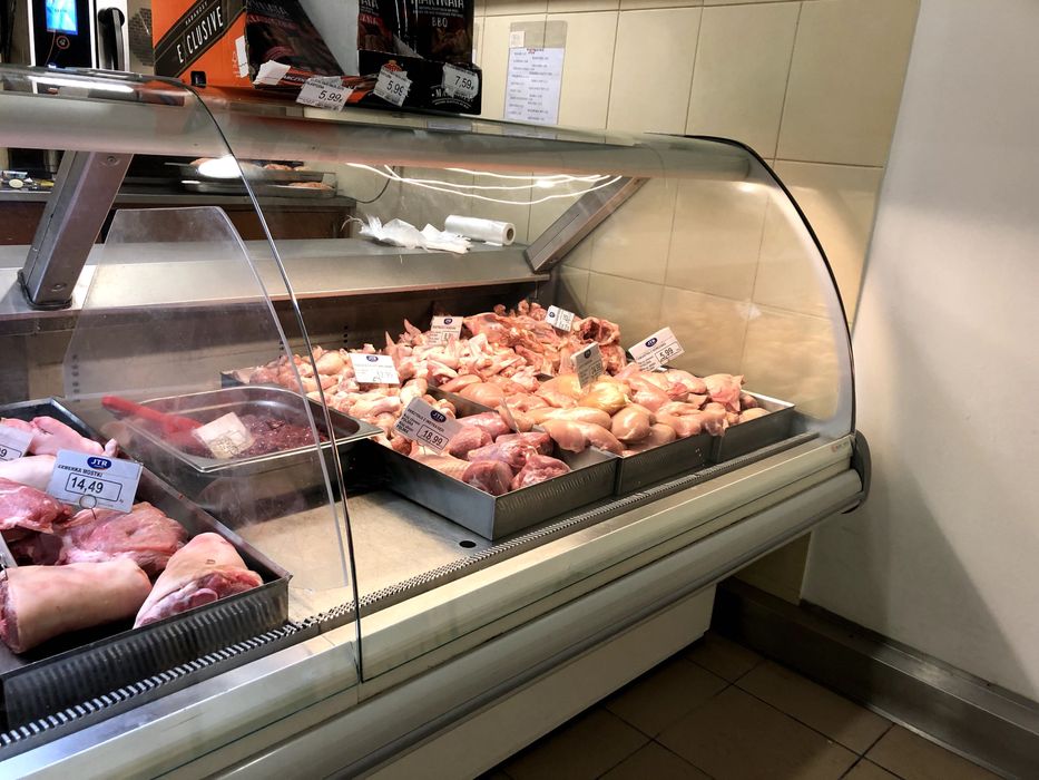 Żywiec - Lada chłodnicza mięsna ES SYSTEM - 10 metrów