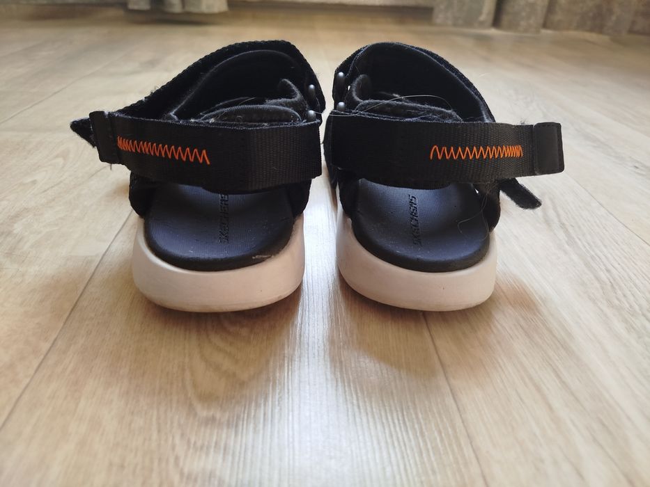 Сандали  Skechers