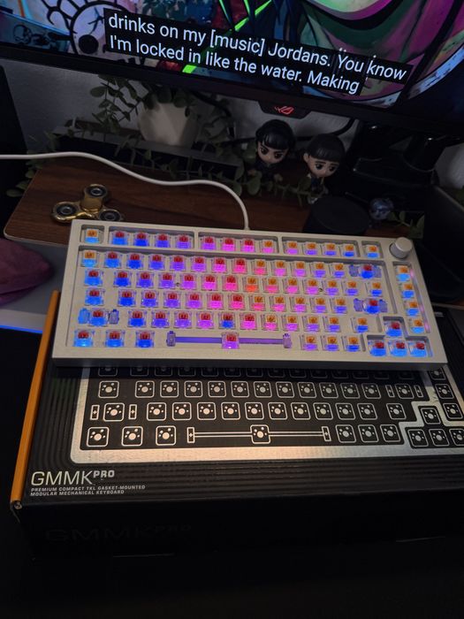 Base do teclado GMMK PRO + Switchs