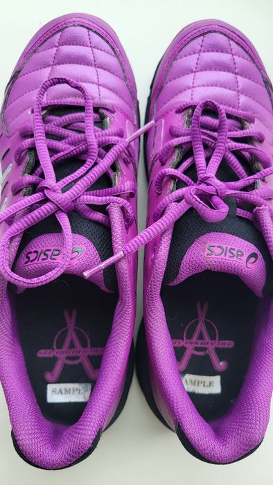 Asics кросівки жіночі 37 розмір