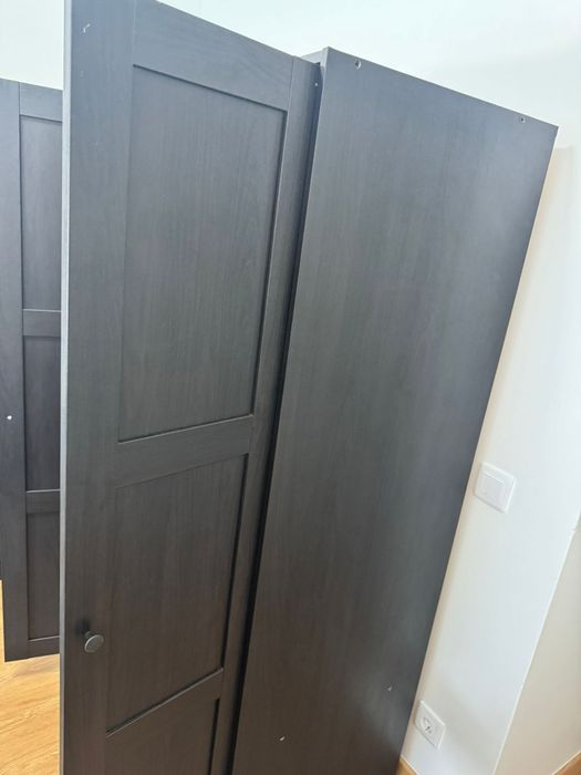 Roupeiro Ikea usado