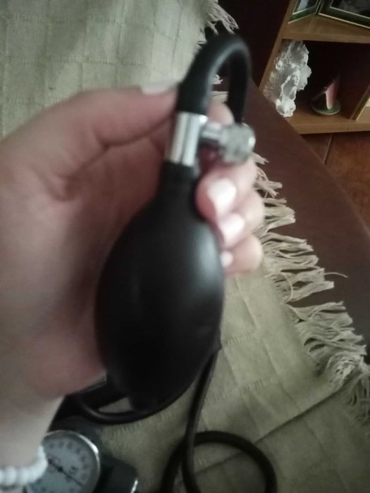 Máquina de medir tensão