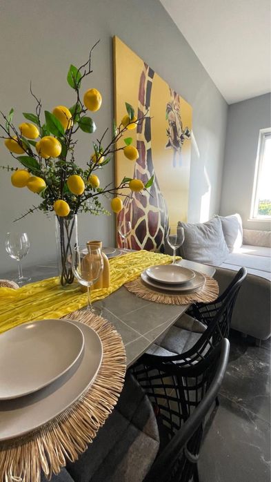 Апарт-готель  ,світло 24/7 ,генератор  ,власна парковка