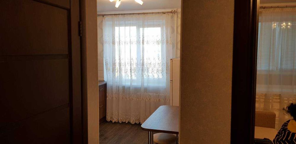 Здаю 1 кім кв Космонавтів ремонт, меблі, техніка