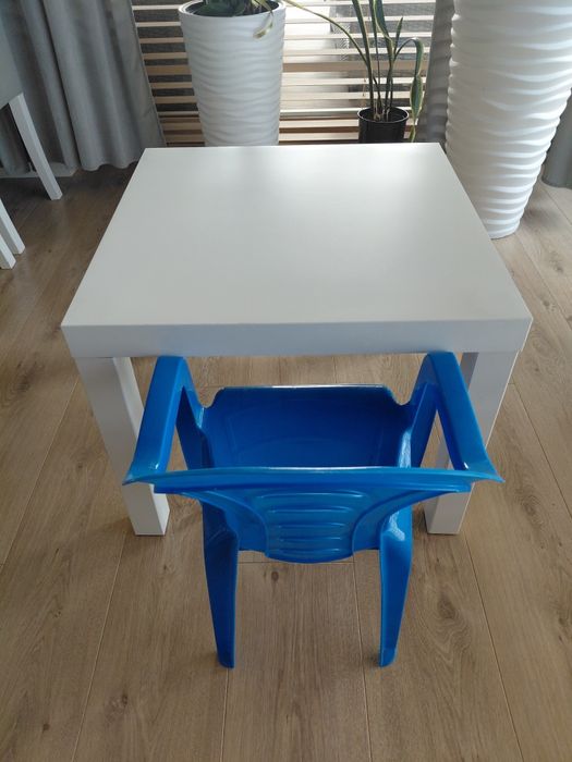 Stolik Ikea Lack + krzesełko