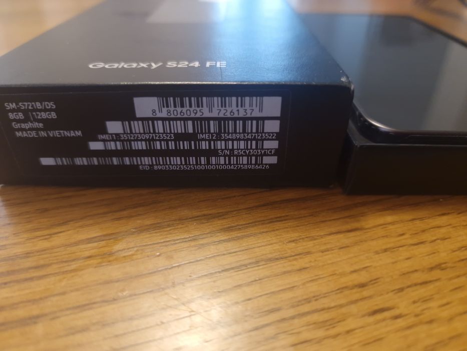 Samsung S24FE 128gb ram 8gb