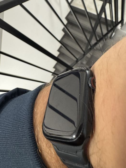 Apple Watch series 8 45mm Wifi+ cellular