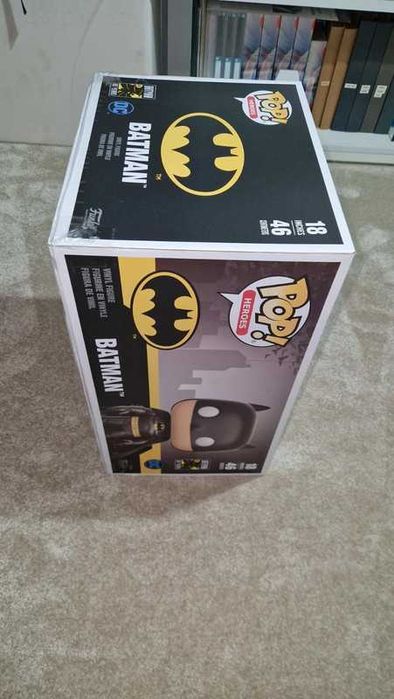 Funko POP! DC Super Heroes Batman 80 Years Batman 18" Super Sized #01