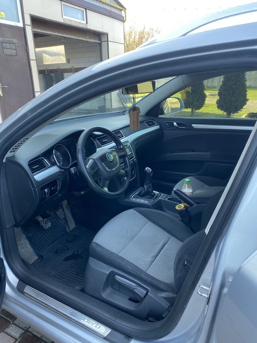 Продам шкоду в хорошем состоянии