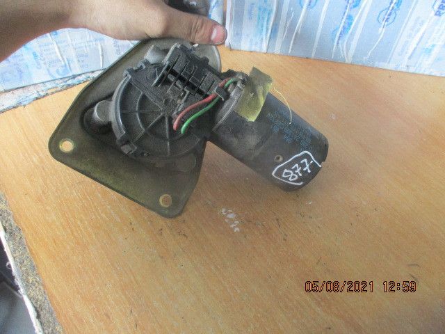 Motor limpa vidros frente FORD Fiesta II (FBD)