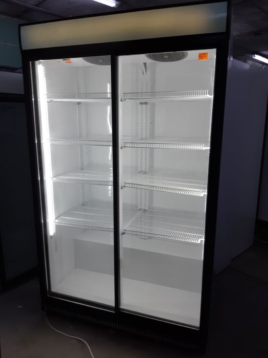 холодильник для напоїв UBC extra Large Fulldoor