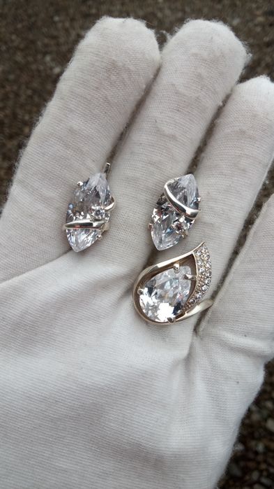 Срібні набори, комплекти срібні з золотою вставкою 925