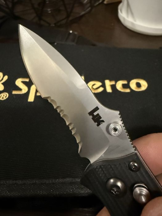 Benchmade 14210 HK mini Snody