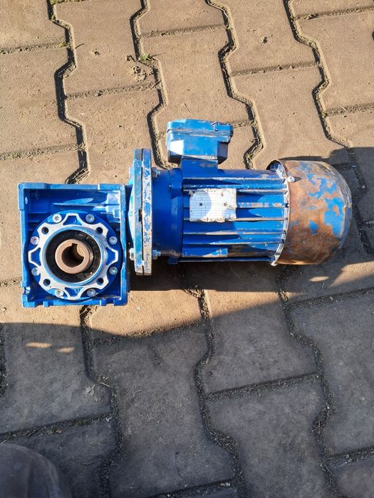 Okazja motoreduktor 0.55kw 93obr naped maszynki do mięsa