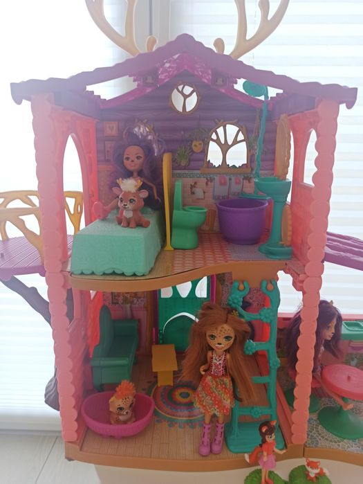 Enchantimals, Dom Jelonków Z Lalkami GWG90