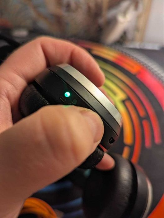 Повний комплект: Jabra Evolve 65 бездротова (адаптер+кабель+чохол)