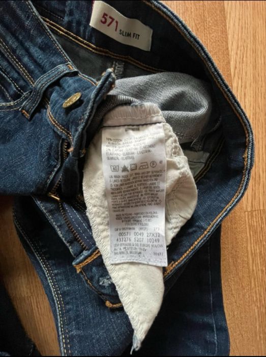Jeansy Levi’s 27x32