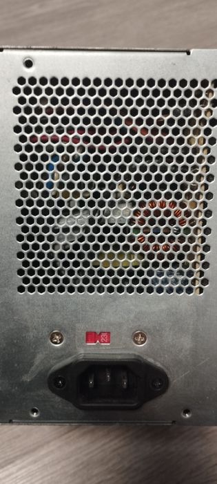 Блок живлення для пк