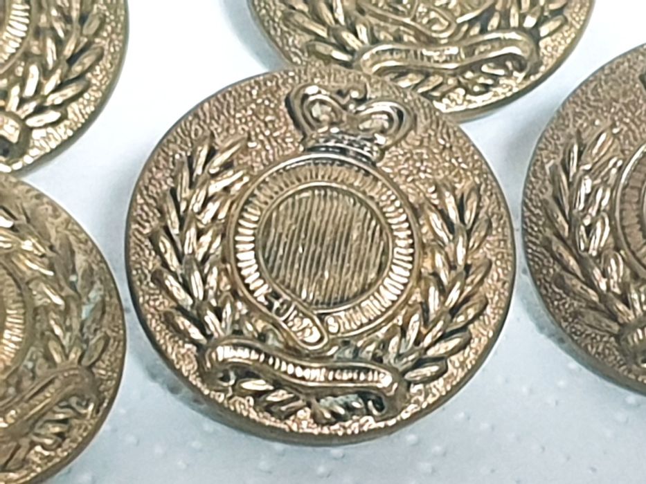 Conjunto de 6 antigos botões dourados de farda cerimonial