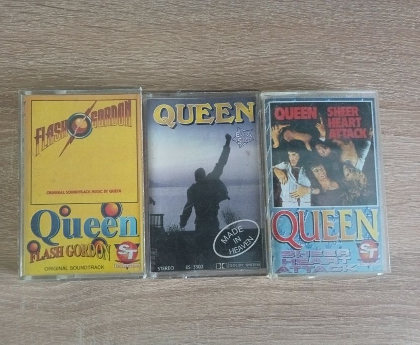 Лот аудіокасет Queen