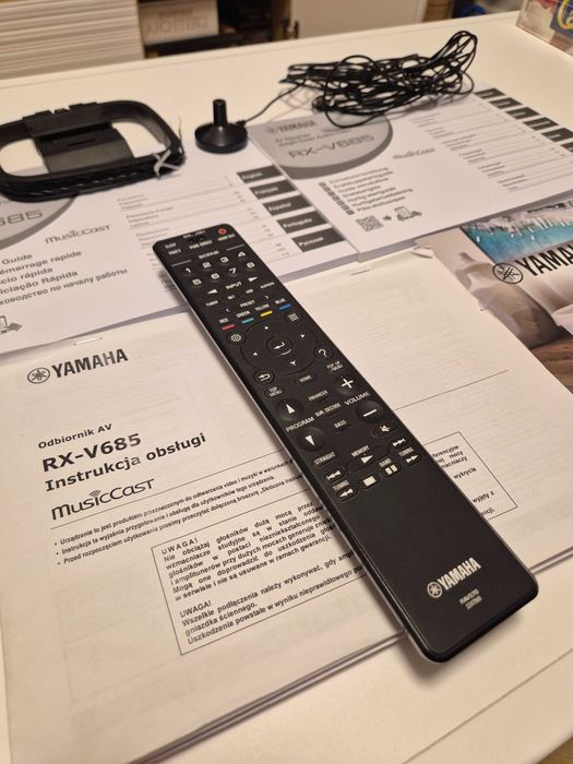 YAMAHA RX-V685 7.2, MusicCast, Wifi, Bluetooth, 4K, YPAO