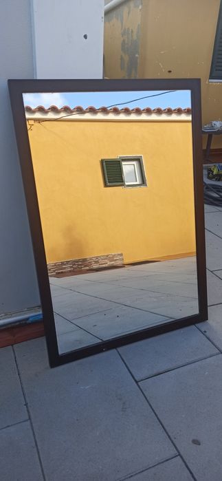 Espelhos decorativos com moldura