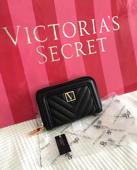 Mały portfel Victoria's Secret pikowany czarny