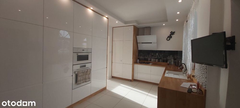 5 min do centrum Brwinowa | Dom na działce 3300 m²