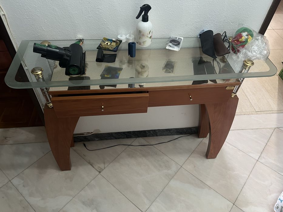 Credência de entrada
