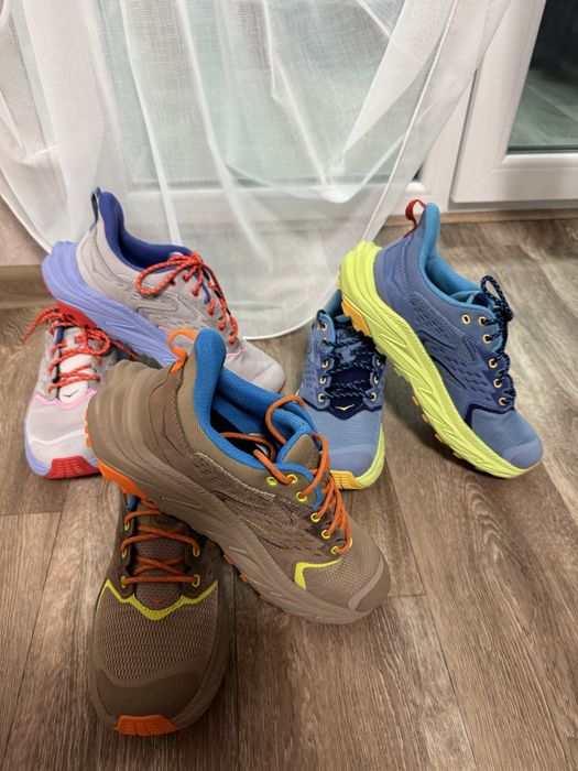 Кроссовки Hoka на гортексе