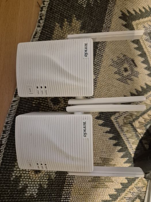 Tenda repeater x 2
