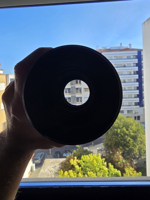 Objetiva Canon EF 100mm f/2.8L Macro IS USM